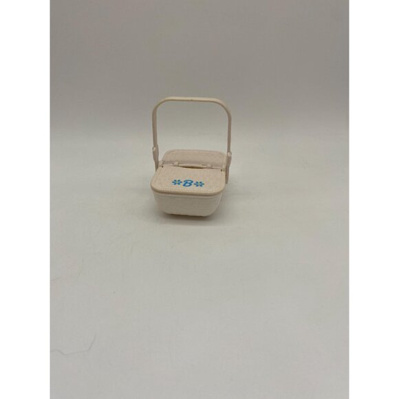 Retro 1987 Mattel Barbie Dollhouse Pretty Treasures White Picnic Basket - Picture 2 of 6